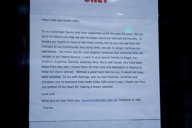 The notice announcing the closure of Sweet Gifts at Video Cafe